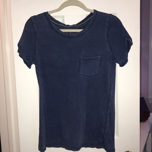 American Eagle tee shirt